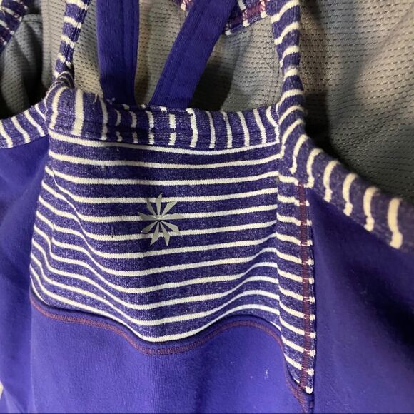 Athleta Purple Fulfillment tank with built in bra size medium - Picture 4 of 5